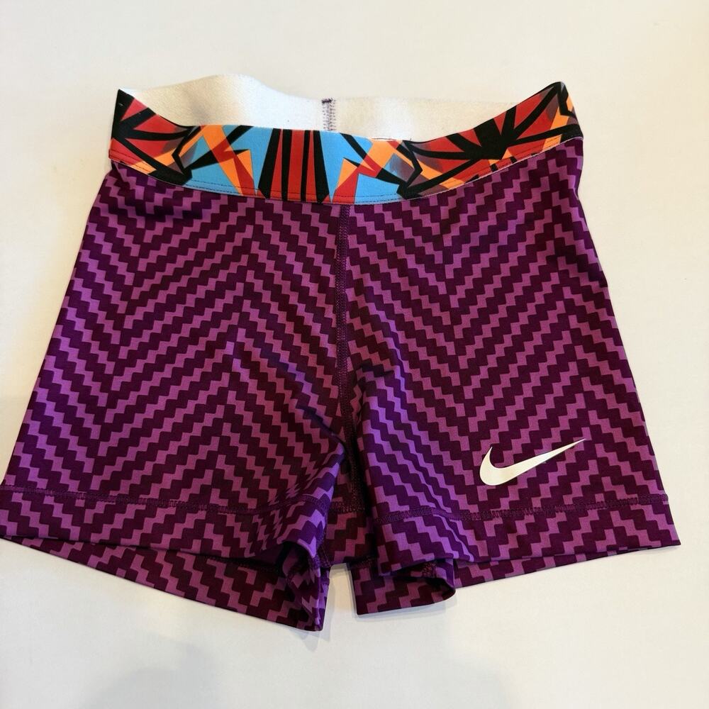Nike Women’s Dri Fit Purple Compression Training Shorts Sz XS (A0135)